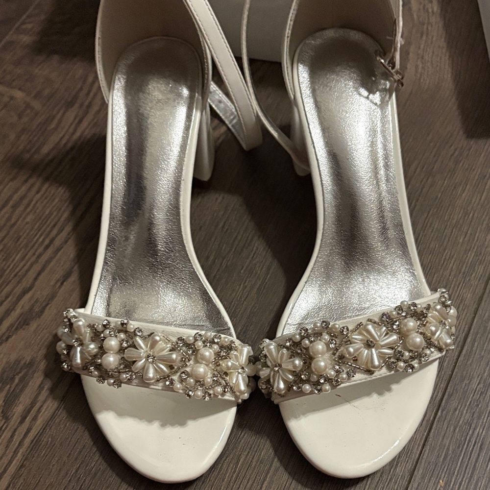 Amazon White Pearl Embellished Heels